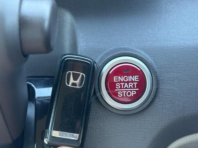 N-ONE ツアラー 禁煙車 ワンオーナー ティン車高調 バックカメラ ディスプレイオーディオ CD/DVD再生 スマートキー プッシュスタート ETC オートエアコン 横滑り防止装置(4枚目)