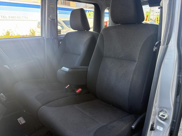 ムーヴキャンバス Gブラックインテリアリミテッド SAIII 禁煙車 衝突軽減 車線逸脱警報 全方位モニター対応純正ナビ 両側パワースライドドア LEDヘッドライト フルセグ BTオーディオ CD/DVD再生 オートハイビーム 前後ドラレコ スマートキー(19枚目)