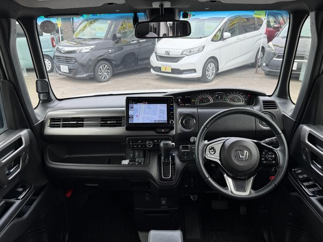 Ｎ－ＢＯＸカスタム Ｌターボ　スタイル＋ブラック　当店直接買取　禁煙　８インチナビ　フルセグ　Ｂｌｕｅｔｏｏｔｈ　バックカメラ　両側電動スライド　シートヒーター　電動パーキング　ブレーキホールド（12枚目）