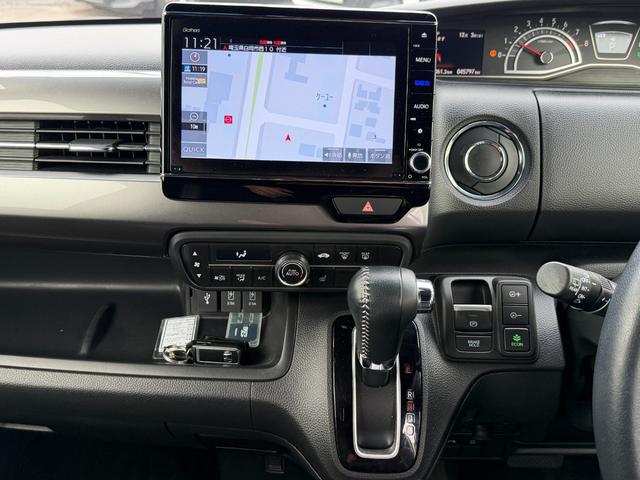 Ｎ－ＢＯＸカスタム Ｌターボ　スタイル＋ブラック　当店直接買取　禁煙　８インチナビ　フルセグ　Ｂｌｕｅｔｏｏｔｈ　バックカメラ　両側電動スライド　シートヒーター　電動パーキング　ブレーキホールド（13枚目）