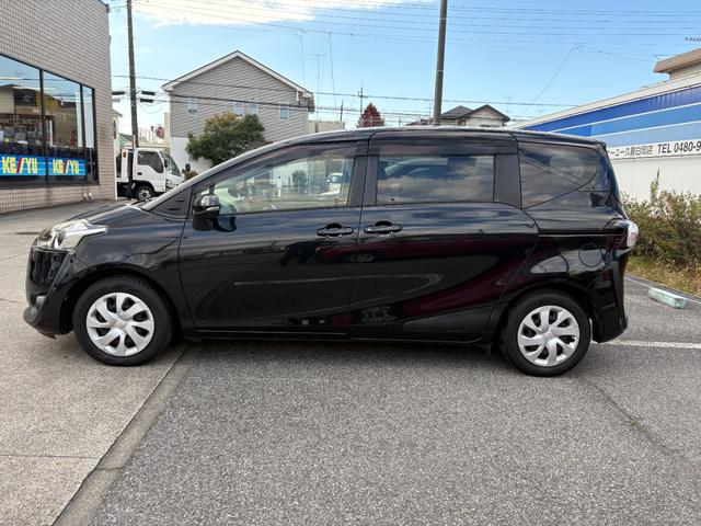 シエンタ G 禁煙車 衝突軽減 車線逸脱警報 両側パワースライド バックカメラ 純正ナビ フルセグ BTオーディオ CD/DVD再生 シートヒーター オートハイビーム ETC スマトキー プッシュスタート(12枚目)