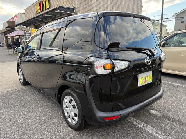 シエンタ G 禁煙車 衝突軽減 車線逸脱警報 両側パワースライド バックカメラ 純正ナビ フルセグ BTオーディオ CD/DVD再生 シートヒーター オートハイビーム ETC スマトキー プッシュスタート(15枚目)