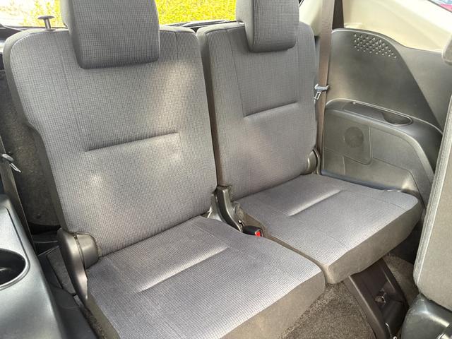 シエンタ G 禁煙車 衝突軽減 車線逸脱警報 両側パワースライド バックカメラ 純正ナビ フルセグ BTオーディオ CD/DVD再生 シートヒーター オートハイビーム ETC スマトキー プッシュスタート(20枚目)