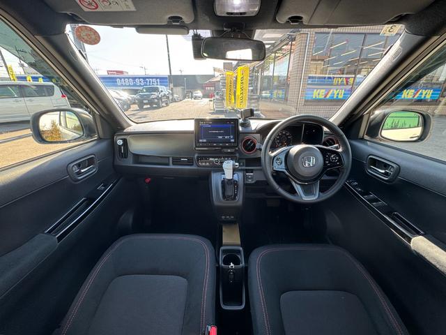 Ｎ－ＯＮＥ ＲＳ　８インチギャザーズナビ　フルセグＴＶ　Ｂｌｕｅｔｏｏｔｈ　ホンダセンシング　コーナーセンサー　車線逸脱　シートヒーター　純正ドラレコ　禁煙　ワンオーナー　レーダークルーズ　取説　保証書（11枚目）