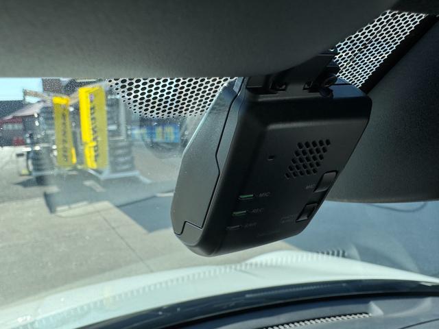 Ｎ－ＯＮＥ ＲＳ　８インチギャザーズナビ　フルセグＴＶ　Ｂｌｕｅｔｏｏｔｈ　ホンダセンシング　コーナーセンサー　車線逸脱　シートヒーター　純正ドラレコ　禁煙　ワンオーナー　レーダークルーズ　取説　保証書（24枚目）