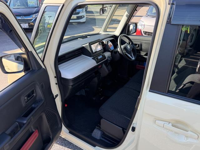 スペーシア ハイブリッドＧ　当店直接買取　禁煙　アラウンドビュー　衝突被害軽減　レーンキープ　メモリーナビ　ヘッドアップディスプレイ　フルセグ　Ｂｌｕｅｔｏｏｔｈ　ＣＤ　ＤＶＤ　コーナーセンサー　オートライト（17枚目）