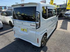 ����ƻ�״�󥿡�������Ф���������̤˸����äƤ�����������̷�������ľ�ʣ������¦�ˤ������ޤ����ޥ��ɥʥ���ͤ��ܰ��Ǥ��� 5