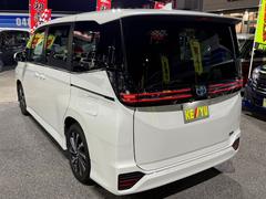 ����ƻ�״�󥿡�������Ф���������̤˸����äƤ�����������̷�������ľ�ʣ������¦�ˤ������ޤ����ޥ��ɥʥ���ͤ��ܰ��Ǥ��� 6