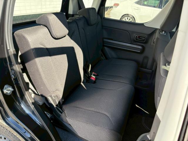 ワゴンＲ ハイブリッドＦＸ－Ｓ　禁煙　衝突被害軽減システム　全方位カメラ　アダプティブクルーズコントロール　ミュージックプレイヤー接続可能　シートヒーター　車線逸脱警告　ディスプレイオーディオ　フルタイム４ＷＤ　６エアバック（15枚目）