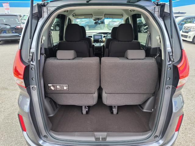 G・ホンダセンシング 禁煙車 衝突被害軽減ブレーキ レーンキープ レーダークルーズ 純正メモリーナビ フルセグTV DVD再生 Bluetoothオーディオ バックカメラ ビルトインETC 両側パワスラ スマートキー(18枚目)