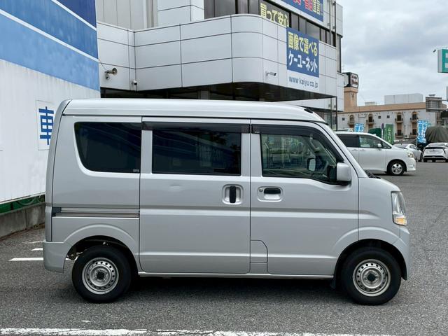 エブリイ ＰＣリミテッド　ハイルーフ　レーダーブレーキサポート装着車　☆千葉店仕入☆禁煙／２０２５年ブリヂストン製タイヤ／前後ドラレコ／オーバーヘッドコンソール／ＣＤ／両側スライドドア／キーレスキー／パワーウインドウ／電格ミラー／エアコン／ＥＴＣ／シートカバー／保証書（7枚目）