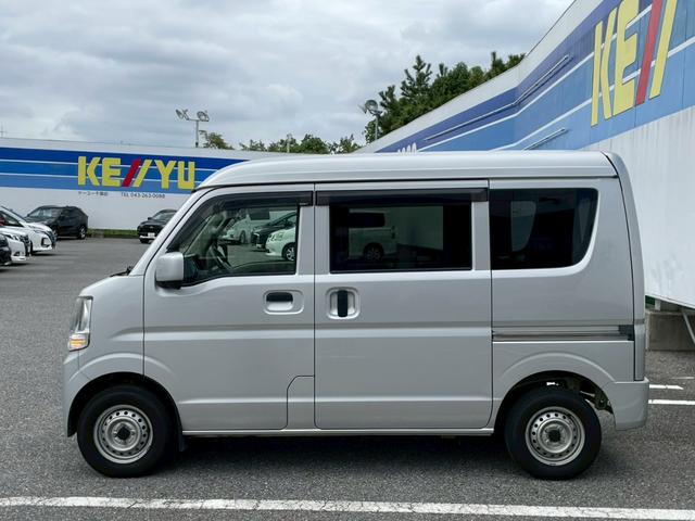 エブリイ ＰＣリミテッド　ハイルーフ　レーダーブレーキサポート装着車　☆千葉店仕入☆禁煙／２０２５年ブリヂストン製タイヤ／前後ドラレコ／オーバーヘッドコンソール／ＣＤ／両側スライドドア／キーレスキー／パワーウインドウ／電格ミラー／エアコン／ＥＴＣ／シートカバー／保証書（8枚目）
