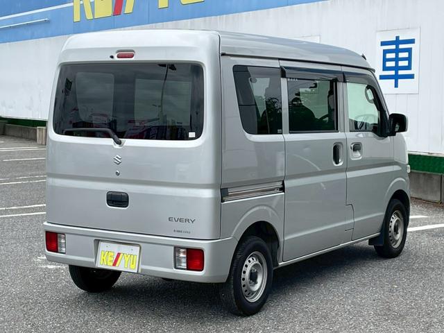 エブリイ ＰＣリミテッド　ハイルーフ　レーダーブレーキサポート装着車　☆千葉店仕入☆禁煙／２０２５年ブリヂストン製タイヤ／前後ドラレコ／オーバーヘッドコンソール／ＣＤ／両側スライドドア／キーレスキー／パワーウインドウ／電格ミラー／エアコン／ＥＴＣ／シートカバー／保証書（11枚目）