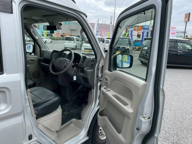エブリイ ＰＣリミテッド　ハイルーフ　レーダーブレーキサポート装着車　☆千葉店仕入☆禁煙／２０２５年ブリヂストン製タイヤ／前後ドラレコ／オーバーヘッドコンソール／ＣＤ／両側スライドドア／キーレスキー／パワーウインドウ／電格ミラー／エアコン／ＥＴＣ／シートカバー／保証書（26枚目）