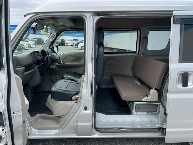 エブリイ ＰＣリミテッド　ハイルーフ　レーダーブレーキサポート装着車　☆千葉店仕入☆禁煙／２０２５年ブリヂストン製タイヤ／前後ドラレコ／オーバーヘッドコンソール／ＣＤ／両側スライドドア／キーレスキー／パワーウインドウ／電格ミラー／エアコン／ＥＴＣ／シートカバー／保証書（32枚目）