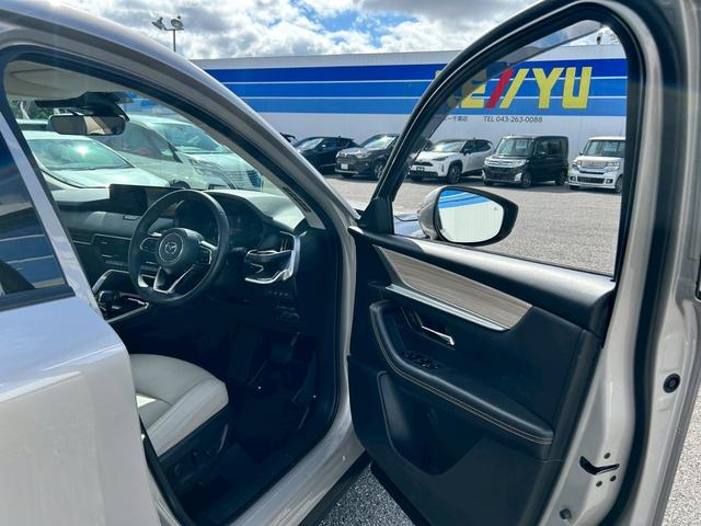 ＣＸ－６０ ２５Ｓ　Ｌパッケージ　千葉直仕入／１２．３型純正ナビ／ＢＯＳＥサウンド／サンルーフ／全方位カメラ／電動白革シート／純正２０インチアルミ／ＢＳＭ／ヘッドアップディスプレイ／電動リアゲート／ワンオーナー／ＨＤＭＩ／禁煙（36枚目）