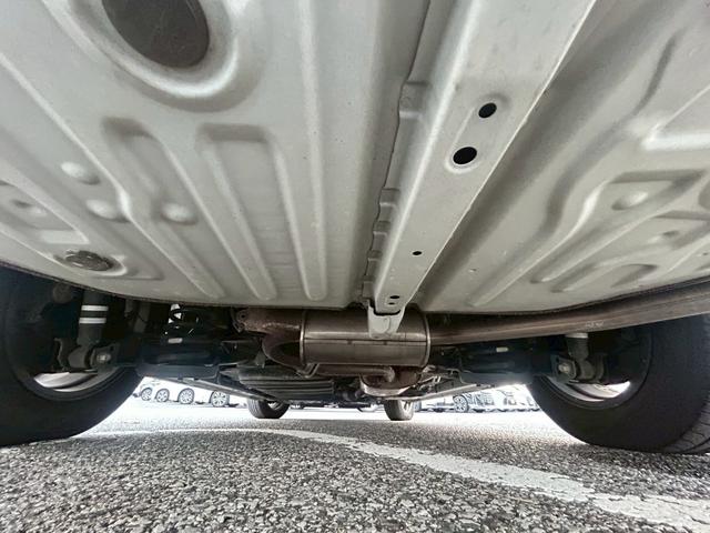 ヴォクシー ZS 煌 千葉直仕入/純正10型ナビ&12.1型後席モニター/バックカメラ/両側パワースライド/衝突被害軽減システム/Bluetoothオーディオ/純正アルミ/レーンキープアシスト/ETC/ドライブレコーダー(42枚目)