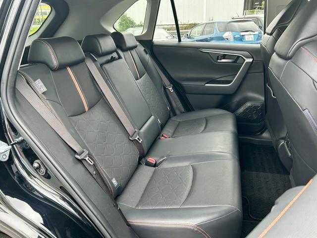 RAV4 買取直販車/衝突被害軽減ブレーキ/純正9型ナビ/ブラインドスポットモニター/障害物センサー/バックカメラ/電動黒革シート/レーンキープアシスト/HDMI/ハンドルヒーター/ETC2.0/前後ドラレコ(31枚目)