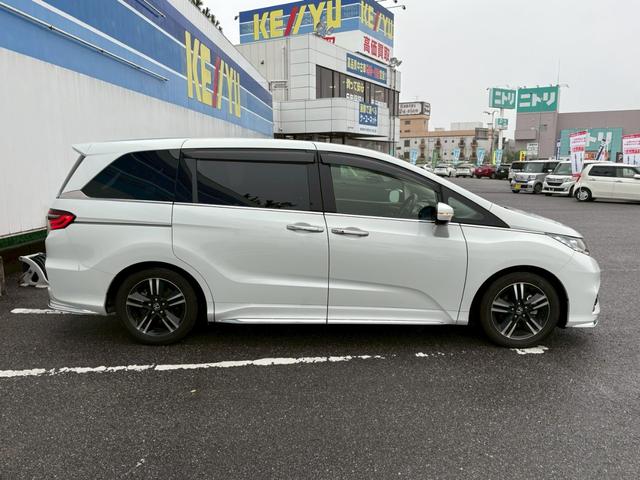 オデッセイ アブソルート・EXホンダセンシング 本革シート 禁煙 衝突被害軽減システム 全方位カメラ ブラインドスポットモニター 純正ナビ フルセグ CD DVD USB Bluetooth 両側パワースライドドア フリップダウンモニター(8枚目)