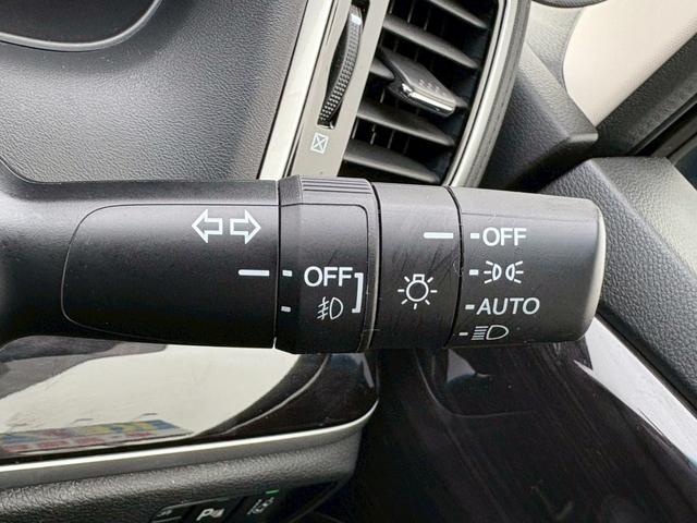 オデッセイ アブソルート・EXホンダセンシング 本革シート 禁煙 衝突被害軽減システム 全方位カメラ ブラインドスポットモニター 純正ナビ フルセグ CD DVD USB Bluetooth 両側パワースライドドア フリップダウンモニター(27枚目)