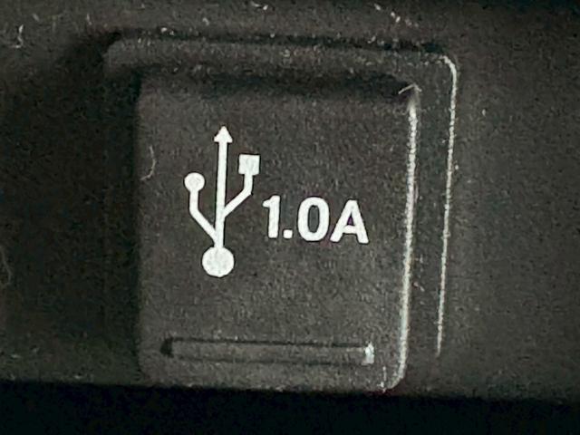 オデッセイ アブソルート・EXホンダセンシング 本革シート 禁煙 衝突被害軽減システム 全方位カメラ ブラインドスポットモニター 純正ナビ フルセグ CD DVD USB Bluetooth 両側パワースライドドア フリップダウンモニター(41枚目)