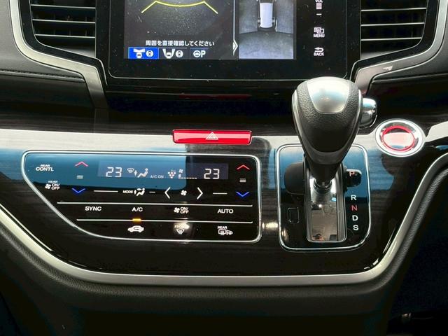 オデッセイ アブソルート・EXホンダセンシング 本革シート 禁煙 衝突被害軽減システム 全方位カメラ ブラインドスポットモニター 純正ナビ フルセグ CD DVD USB Bluetooth 両側パワースライドドア フリップダウンモニター(44枚目)