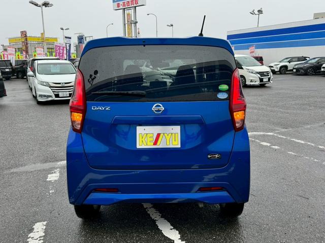 デイズ X 禁煙車/純正9インチSDナビ/フルセグ/CD/DVD/BTオーディオ/バックカメラコーナーセンサー/ビルトインETC/純正14インチアルミ(9枚目)