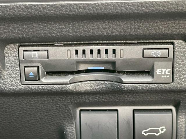 カローラクロス ハイブリッド　Ｚ　☆千葉店仕入☆禁煙／１オーナー／　前後ドラレコ／ナビ機能付ディスプレイオーディオ／フルセグ／Ｂｌｕｅｔｏｏｔｈ／バックカメラ／衝突被害軽減システム／コーナーセンサー／電動リアゲート／ヒーター付ハーフレザーシート／ルーフレール／保証書（23枚目）