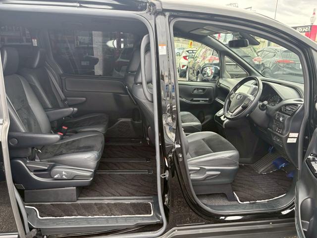 ヴォクシー ＺＳ　煌ＩＩＩ　後期型／１０型純正ナビ＆１２．１型後席モニター／モデリスタエアロ／衝突被害軽減ブレーキ／ＨＤＭＩ／走行中ＴＶ視聴可能／バックカメラ／ＥＴＣ／両側パワースライドドア／コーナーセンサー／純正アルミ／禁煙（32枚目）