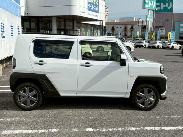 タフト Ｇターボ　１オーナー／買取直販車／７インチナビ／衝突被害軽減ブレーキ／パノラミックルーフ／コーナーセンサー／バックカメラ／Ｂｌｕｅｔｏｏｔｈオーディオ／ＤＶＤ／レーダークルーズコントロール／ステアリングリモコン（8枚目）