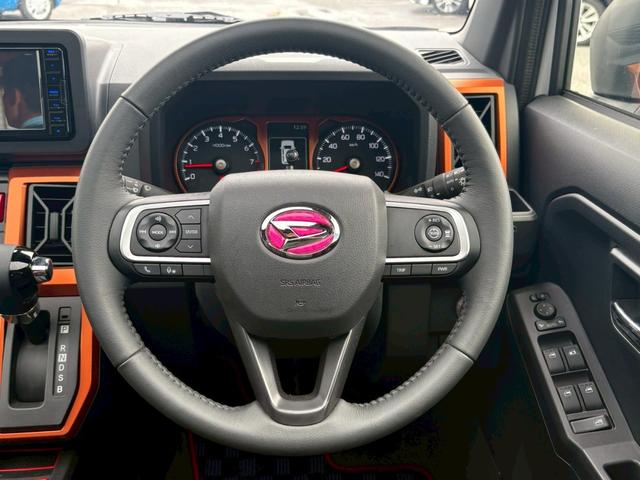 タフト Ｇターボ　１オーナー／買取直販車／７インチナビ／衝突被害軽減ブレーキ／パノラミックルーフ／コーナーセンサー／バックカメラ／Ｂｌｕｅｔｏｏｔｈオーディオ／ＤＶＤ／レーダークルーズコントロール／ステアリングリモコン（18枚目）