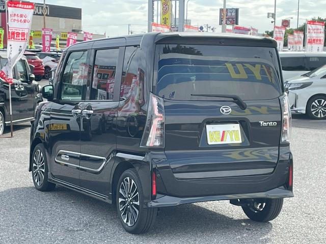 タント カスタムRS 禁煙/衝突被害軽減システム/コーナーセンサー/ ターボ/ヒーター付ハーフレザーシート/カロッツェリア7型ナビ/フルセグ/CD/DVD/Bluetooth/バックカメラ/LEDオートライト/純正アルミ/追従型クルコン/レーンアシスト/ETC/保証書(9枚目)