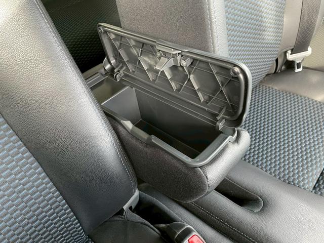 タント カスタムRS 禁煙/衝突被害軽減システム/コーナーセンサー/ ターボ/ヒーター付ハーフレザーシート/カロッツェリア7型ナビ/フルセグ/CD/DVD/Bluetooth/バックカメラ/LEDオートライト/純正アルミ/追従型クルコン/レーンアシスト/ETC/保証書(27枚目)