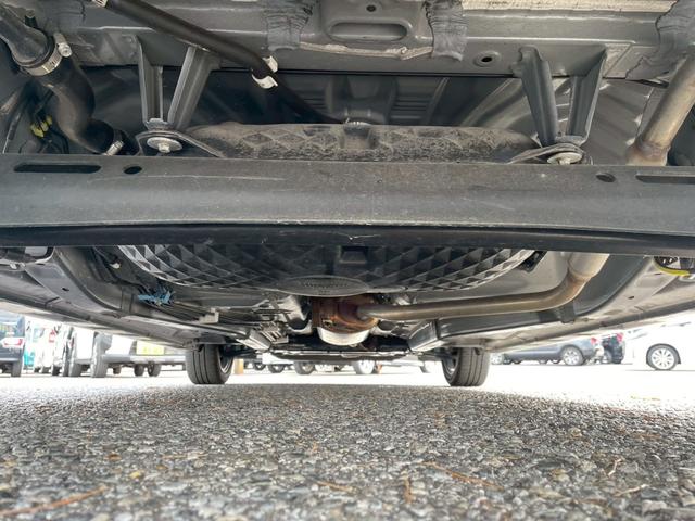 タント カスタムRS 禁煙/衝突被害軽減システム/コーナーセンサー/ ターボ/ヒーター付ハーフレザーシート/カロッツェリア7型ナビ/フルセグ/CD/DVD/Bluetooth/バックカメラ/LEDオートライト/純正アルミ/追従型クルコン/レーンアシスト/ETC/保証書(40枚目)