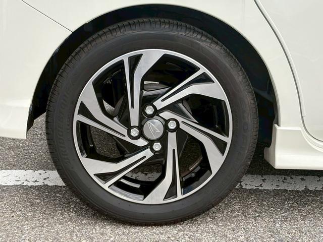 タント カスタムRS トップエディションVS SAIII 禁煙 エンジンスターター 全方位カメラ 衝突被害軽減システム 純正8インチナビ フルセグ CD DVD ミュージックサーバー USB Bluetooth 両側パワースライドドア ダウンサス(24枚目)