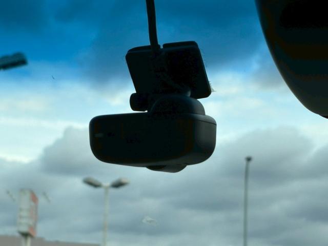 タント カスタムRS トップエディションVS SAIII 禁煙 エンジンスターター 全方位カメラ 衝突被害軽減システム 純正8インチナビ フルセグ CD DVD ミュージックサーバー USB Bluetooth 両側パワースライドドア ダウンサス(33枚目)