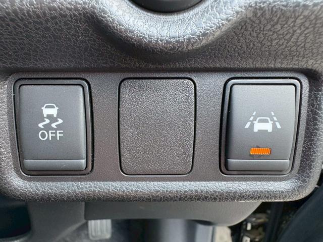 ノート e-パワー メダリスト 禁煙 衝突被害軽減システム 全方位カメラ ETC ワンセグTV LEDヘッドライト フルエアロ スマートキー キーレス 運転席エアバック 助手席エアバック ABS パワーウィンドウ アルミホイール(32枚目)