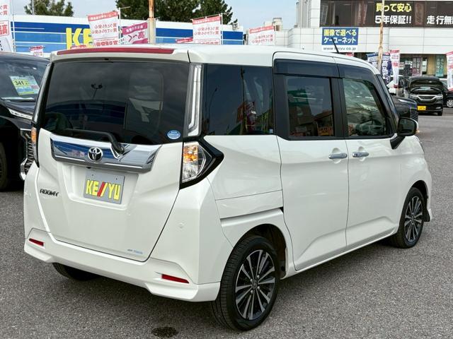 ルーミー カスタムＧ－Ｔ　ワンオーナー　禁煙　ターボ　衝突被害軽減システム　バックカメラ　純正９インチナビ　フルセグ　ＣＤ　ＤＶＤ　ミュージックサーバー　ＵＳＢ　Ｂｌｕｅｔｏｏｔｈ　両側パワースライドドア　ドラレコ前後　ＥＴＣ（9枚目）