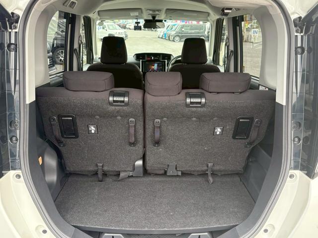 ルーミー カスタムＧ－Ｔ　ワンオーナー　禁煙　ターボ　衝突被害軽減システム　バックカメラ　純正９インチナビ　フルセグ　ＣＤ　ＤＶＤ　ミュージックサーバー　ＵＳＢ　Ｂｌｕｅｔｏｏｔｈ　両側パワースライドドア　ドラレコ前後　ＥＴＣ（20枚目）