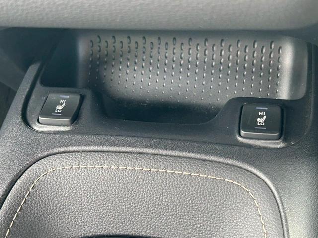 カローラツーリング 衝突被害軽減ブレーキ/10.5型メモリーナビ/ブラインドスポットモニター/ハーフレザーシート/コーナーセンサー/レーダークルーズ/バックカメラ/シートヒーター/ETC2.0/レーンキープアシスト/禁煙(20枚目)