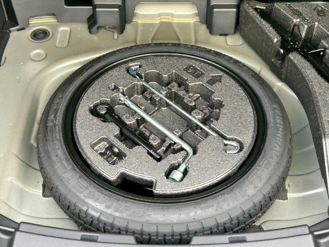 カローラツーリング 衝突被害軽減ブレーキ/10.5型メモリーナビ/ブラインドスポットモニター/ハーフレザーシート/コーナーセンサー/レーダークルーズ/バックカメラ/シートヒーター/ETC2.0/レーンキープアシスト/禁煙(38枚目)