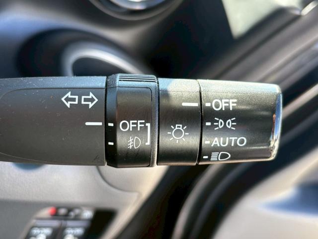 Ｎ－ＢＯＸカスタム Ｇ・ターボパッケージ　禁煙　７インチナビ　フルセグ　Ｂｌｕｅｔｏｏｔｈオーディオ　ＣＤ　ＤＶＤ　ミュージックサーバー　バックカメラ　ＥＴＣ　スマートキー　プッシュスタート　前後ドラレコ　両側パワースライドドア　純正エアロ（30枚目）