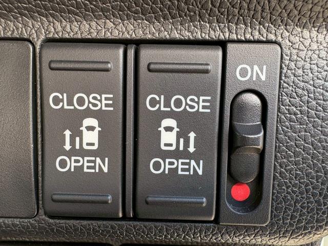 フリードハイブリッド ハイブリッド・クロスター　禁煙　ワンオーナー　ベースキャリア　衝突被害軽減システム　レーンアシスト　クルーズコントロール　横滑り防止　社外ナビ　フルセグ　ＣＤ　ＤＶＤ　ＵＳＢ　Ｂｌｕｅｔｏｏｔｈ　バックカメラ　ドラレコ前後（37枚目）