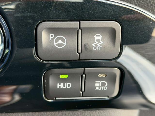 プリウス Ａツーリングセレクション　禁煙／前後ドラレコ／衝突被害軽減システム／コーナーセンサー／ヘッドアップディスプレイ／ヒーター付レザーシート／純正９型ナビ／フルセグ／ＣＤ／ＤＶＤ／Ｂｌｕｅｔｏｏｔｈ／バックカメラ／ＥＴＣ２．０（19枚目）