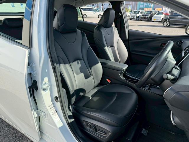 プリウス Ａツーリングセレクション　禁煙／前後ドラレコ／衝突被害軽減システム／コーナーセンサー／ヘッドアップディスプレイ／ヒーター付レザーシート／純正９型ナビ／フルセグ／ＣＤ／ＤＶＤ／Ｂｌｕｅｔｏｏｔｈ／バックカメラ／ＥＴＣ２．０（26枚目）