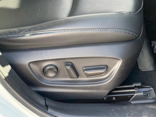 プリウス Ａツーリングセレクション　禁煙／前後ドラレコ／衝突被害軽減システム／コーナーセンサー／ヘッドアップディスプレイ／ヒーター付レザーシート／純正９型ナビ／フルセグ／ＣＤ／ＤＶＤ／Ｂｌｕｅｔｏｏｔｈ／バックカメラ／ＥＴＣ２．０（27枚目）