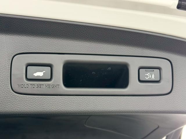 ヴェゼル ｅ：ＨＥＶ　Ｚ　禁煙／　１オーナー／後退出庫サポート／前後ドラレコ／衝突被害軽減システム／コーナーセンサー／純正９型ナビ／フルセグ／Ｂｌｕｅｔｏｏｔｈ／バックカメラ／ヒーター付ハーフレザーシート／置くだけ充電／ＥＴＣ２．０（38枚目）