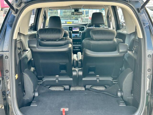 オデッセイハイブリッド ハイブリッドアブソルート・ホンダセンシンアドバンスＰ　禁煙／衝突被害軽減システム／メーカーオプションナビ／フルセグ／ＨＤＭＩ入力／ＣＤ／ＤＶＤ／Ｂｌｕｅｔｏｏｔｈ／全方位カメラ／両側電動スライド／ハーフレザーシート／ＬＥＤライト／純正アルミ／ＥＴＣ（36枚目）