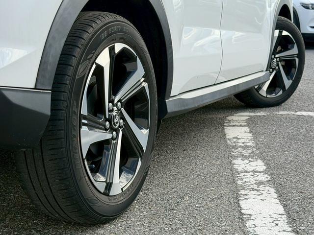 ライズ Ｚ　禁煙／衝突被害軽減システム／コーナーセンサー／追従型クルコン／９型ディスプレイオーディオ（ナビ機能付）／Ｂｌｕｅｔｏｏｔｈ／ＨＤＭＩ入力／シートヒーター／ＬＥＤオートライト／純正アルミ／スペアキー（32枚目）