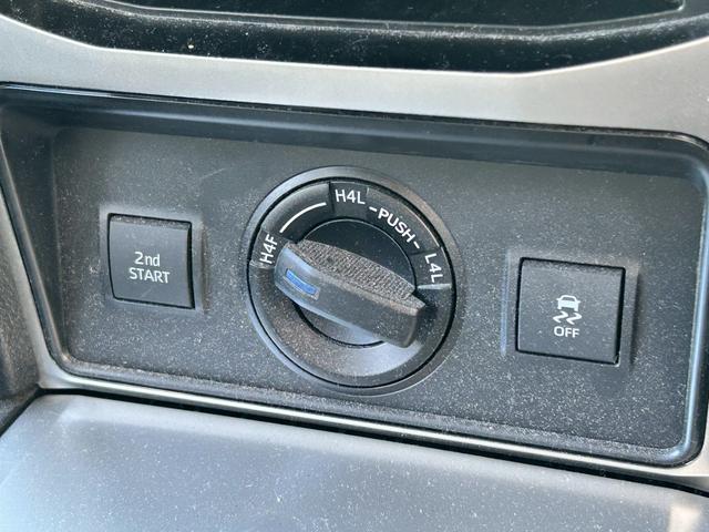 ランドクルーザープラド ＴＸ　下取り直販車／衝突軽減ブレーキ／アルパイン９型ナビ＆前後ドラレコ／バックカメラ／追従クルコン／Ｂｌｕｅｔｏｏｔｈオーディオ／ルーフレール／純正アルミ／レーンキープアシスト／コーナーセンサー／１オーナー（22枚目）